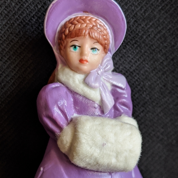 Hallmark "Meg" Little Women Ornament - Picture 3 of 8